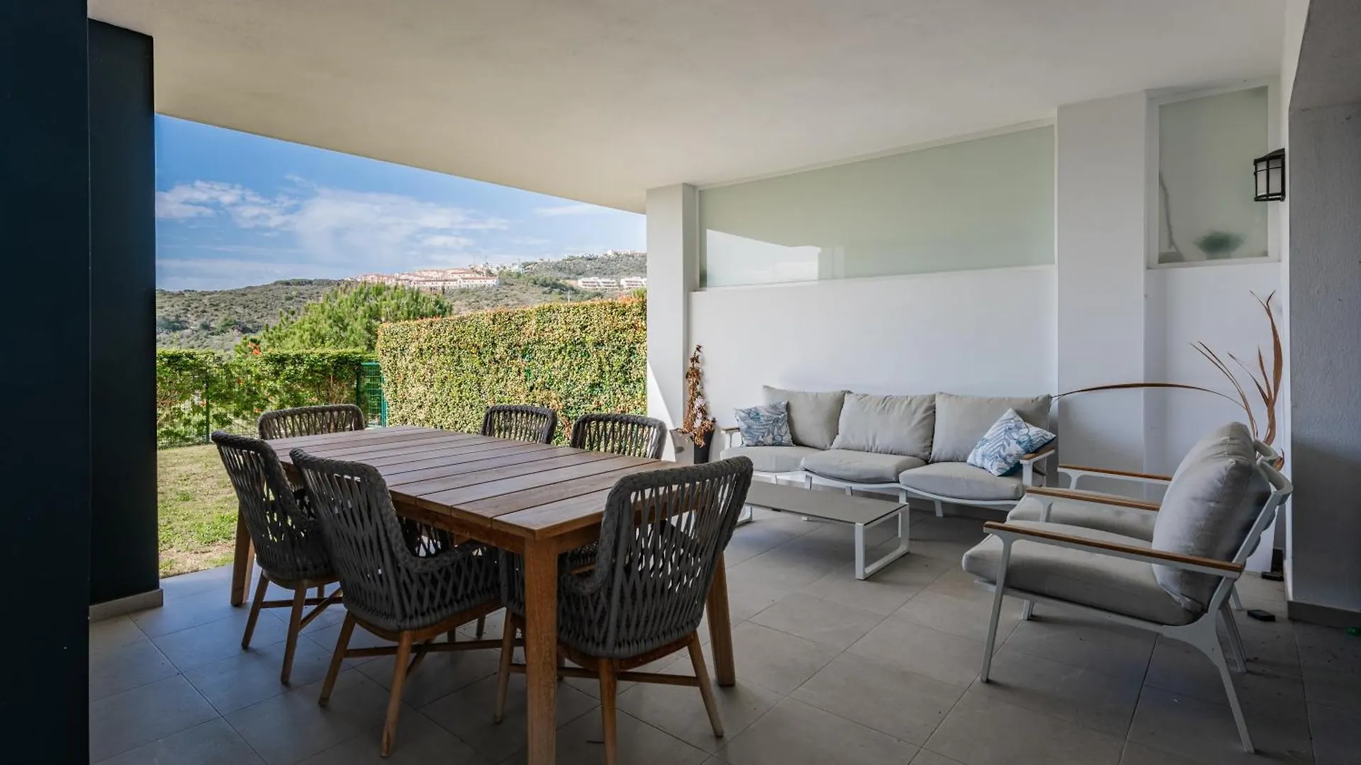 Top Casares Golf Apartment