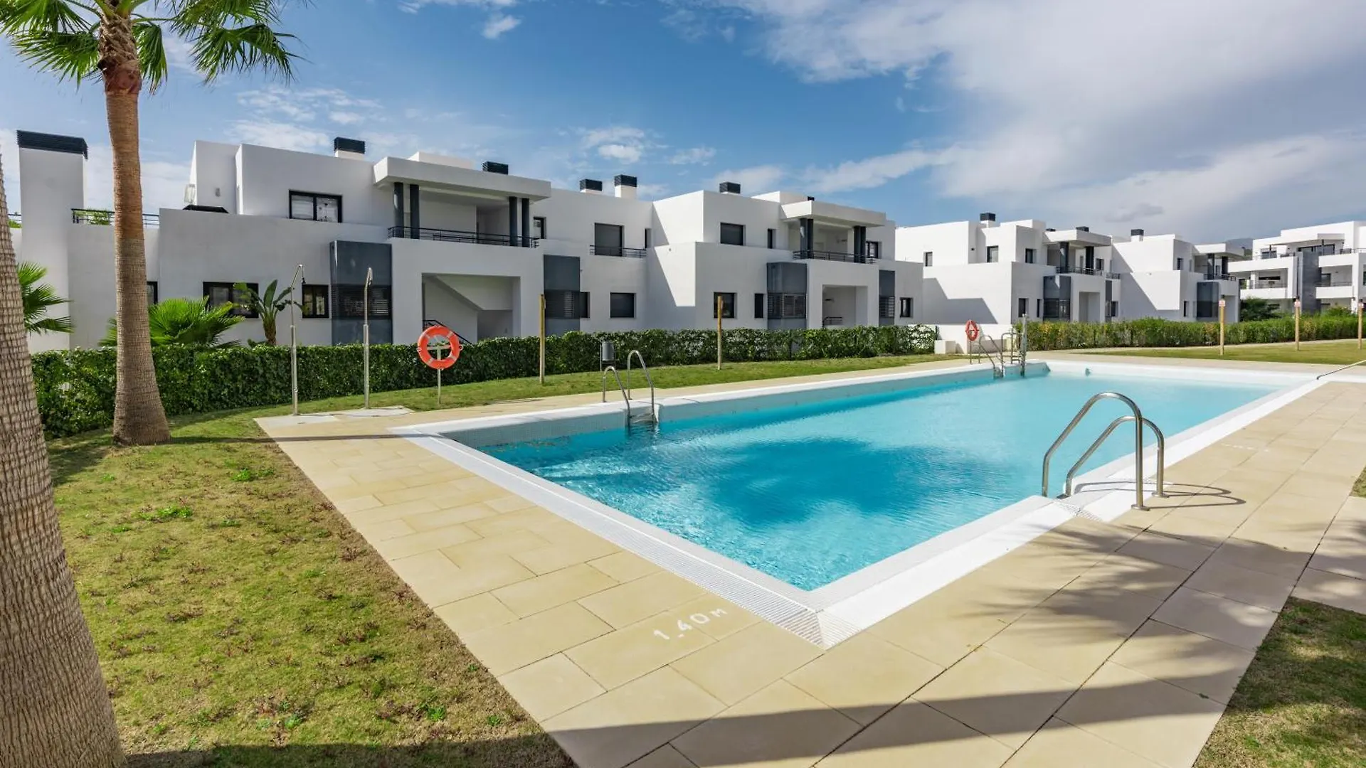 Top Casares Golf Apartment contacts