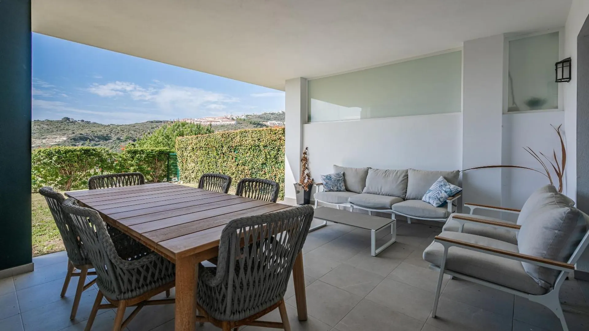 Top Casares Golf Apartment